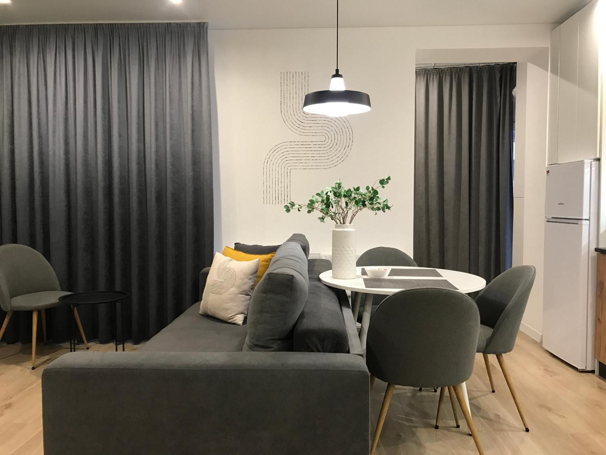 Modern Studio City Center Дуже Тепло! Netflix Khmelʼnytsʼkyy Εξωτερικό φωτογραφία